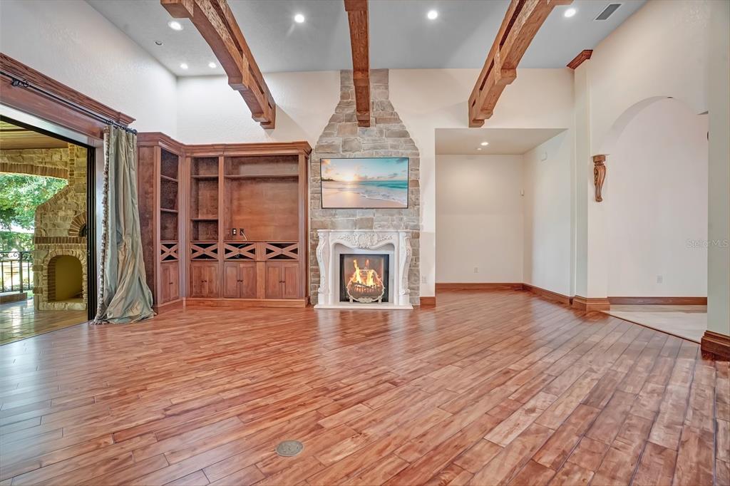 2310 Nevada Road Lakeland, FL 33803 - Photo 16 of 82 Gallery Image 16