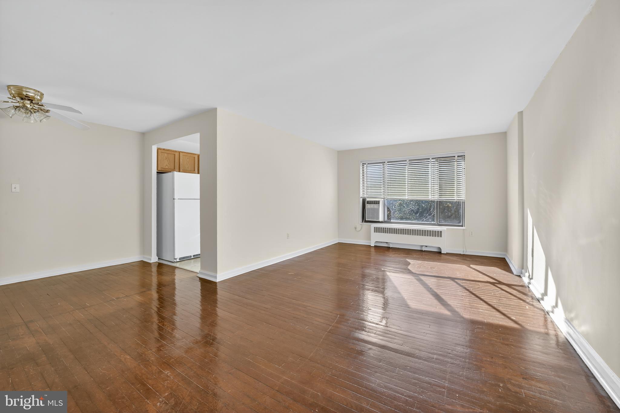 1010 G Street Northeast, Unit 305 Washington, DC 20002 - Photo 2 of 15