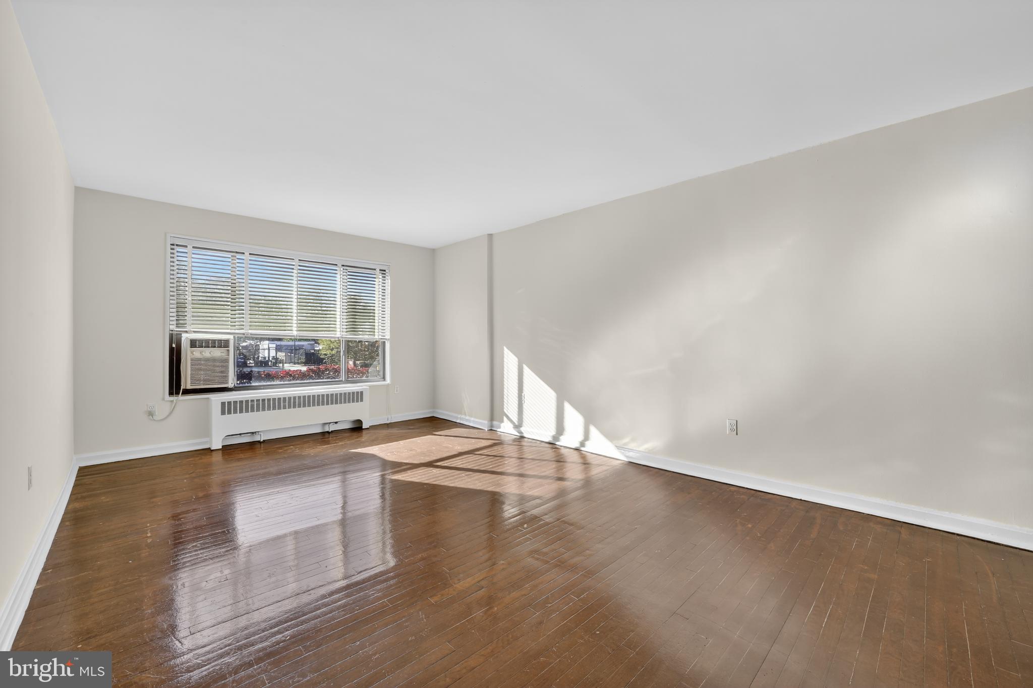 1010 G Street Northeast, Unit 305 Washington, DC 20002 - Photo 8 of 15