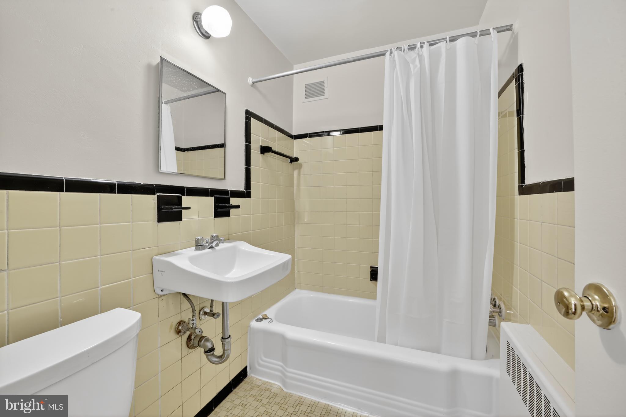 1010 G Street Northeast, Unit 305 Washington, DC 20002 - Photo 10 of 15
