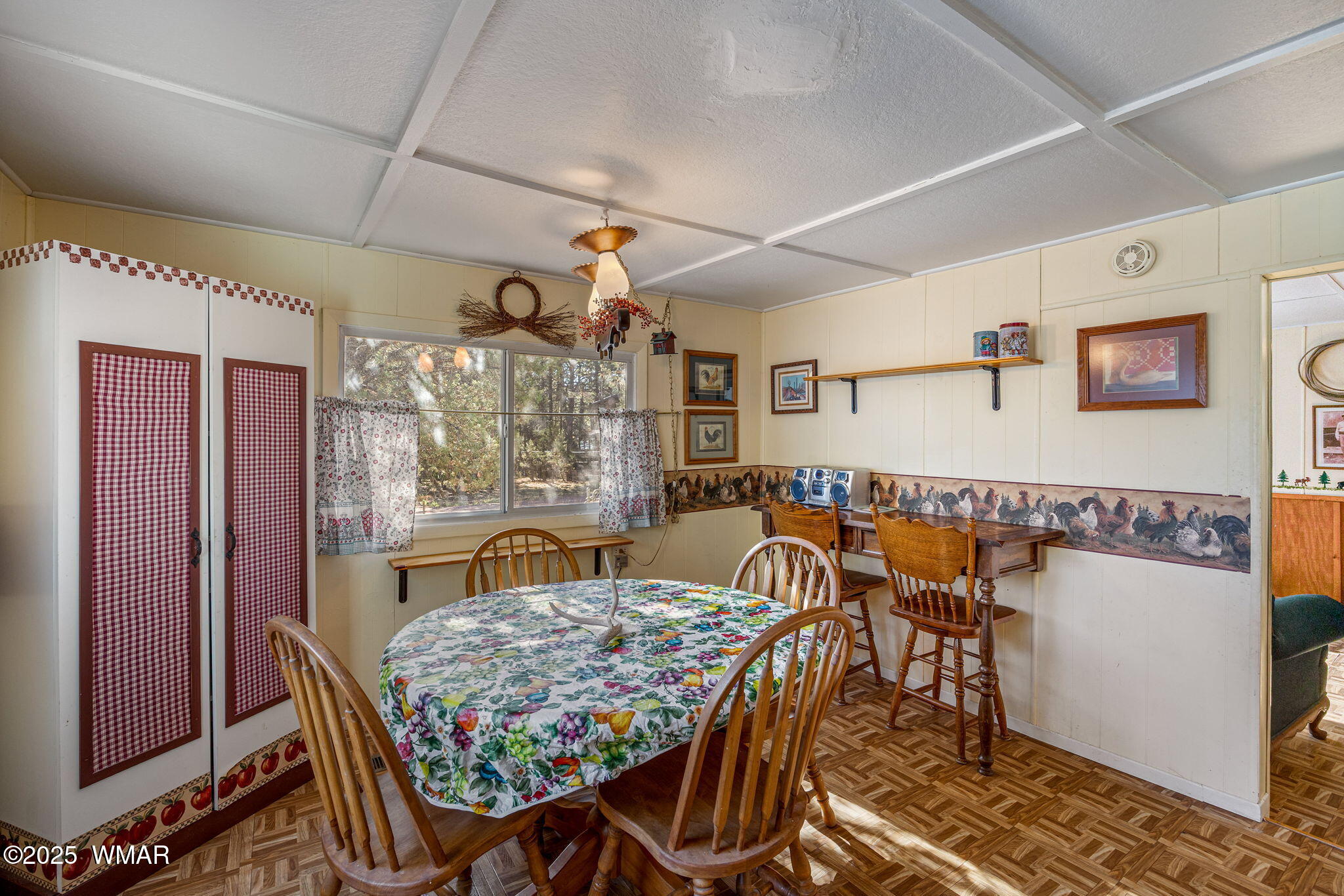 2888 Dale Road Overgaard, AZ 85933 - Photo 9 of 31 2888Dale-Heber-AZ-11