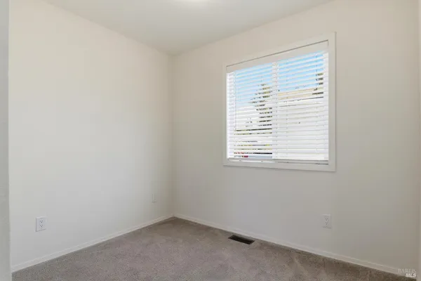$218,000 | 117 Silver Drive, Cotati, CA 94931