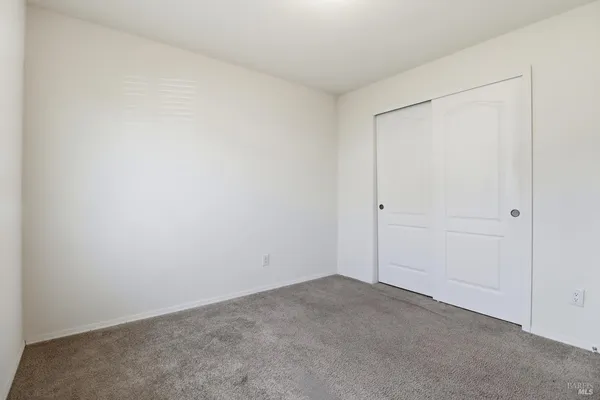 $218,000 | 117 Silver Drive, Cotati, CA 94931