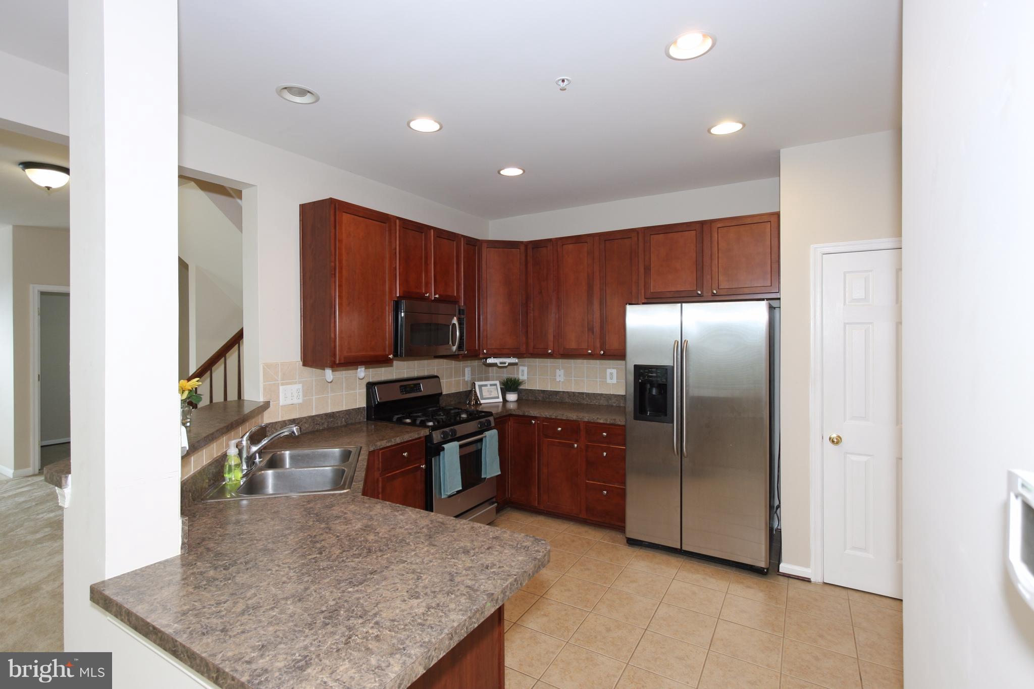 7002 Black Oak Road, Unit 162 Elkridge, MD 21075 - Photo 11 of 24 Kitchen