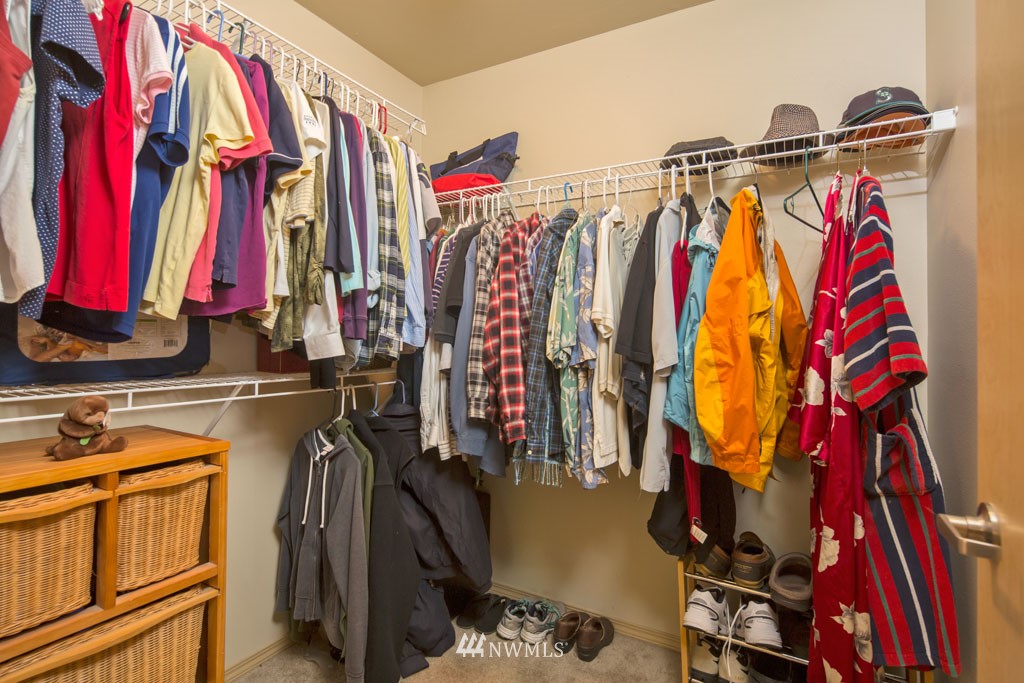 10733 Valley View Road, Unit C304 Bothell, WA 98011 - Photo 10 of 15