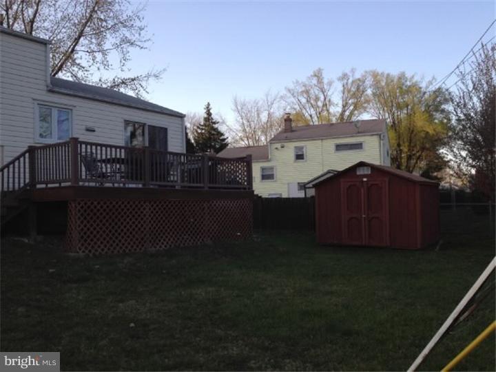 202 Abbott Road Hatboro, PA 19040 - Photo 2 of 6