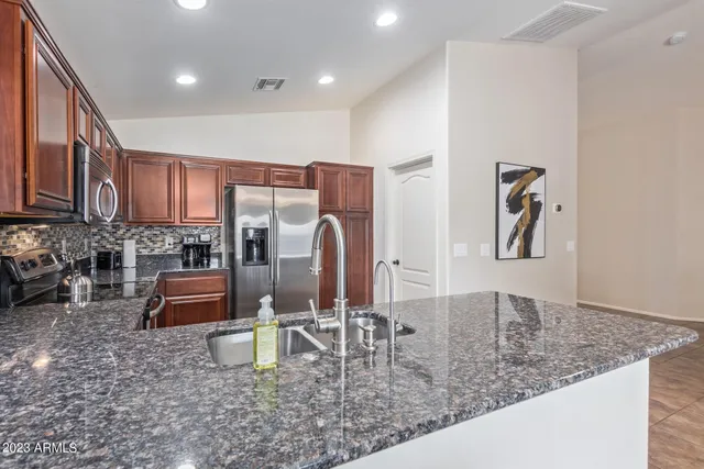 $6,500 | 9837 West Salter Drive, Peoria, AZ 85382