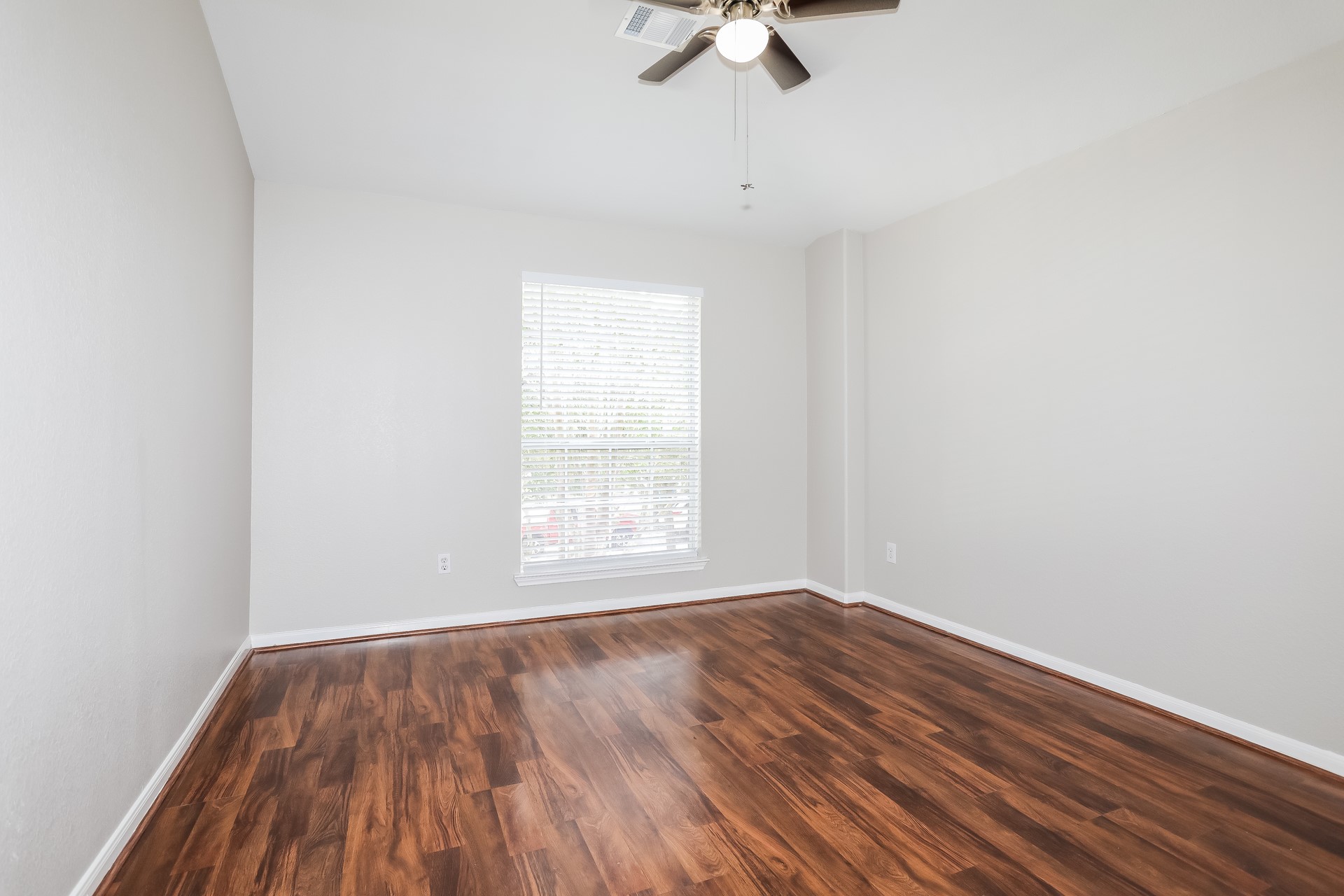 21334 Bella Luna Court Spring, TX 77379 - Photo 13 of 17