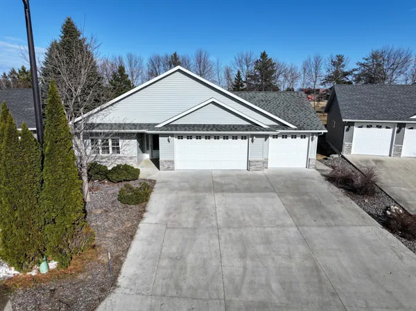 $449,000 | 205 Ashley Lane, Alexandria, MN 56308