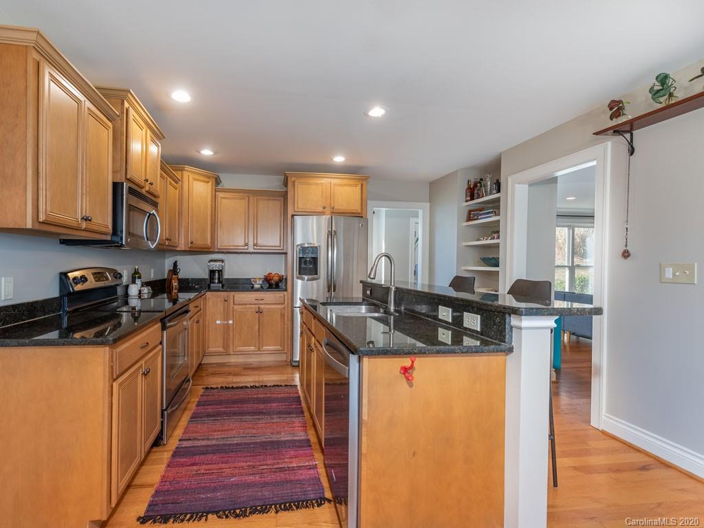 91 Noble Road Fairview, NC 28730 - Photo 22 of 38 Gallery Image 22
