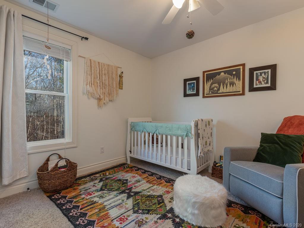 91 Noble Road Fairview, NC 28730 - Photo 34 of 38 Gallery Image 34