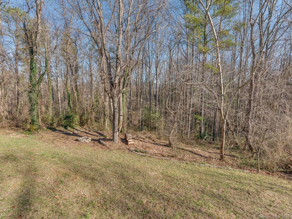 91 Noble Road Fairview, NC 28730 - Photo 7 of 38 Gallery Image 7