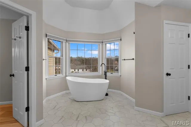 $499,000 | 2306 Abbey Road, Cape Girardeau, MO 63701