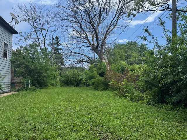 $6,000 | 416 North 29th Street, Milwaukee, WI 53208