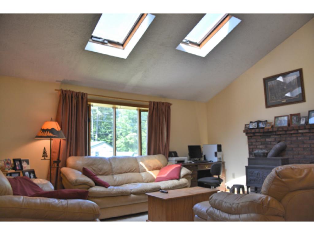 136 Mountain View Road Bristol, NH 03222 - Photo 6 of 27 Gallery Image 6