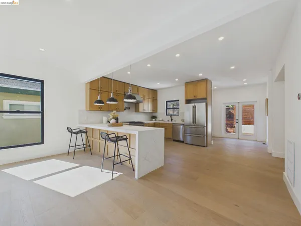 $1,898,000 | 714 Walavista Avenue, Oakland, CA 94610