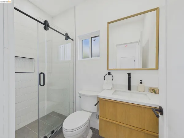 $1,898,000 | 714 Walavista Avenue, Oakland, CA 94610