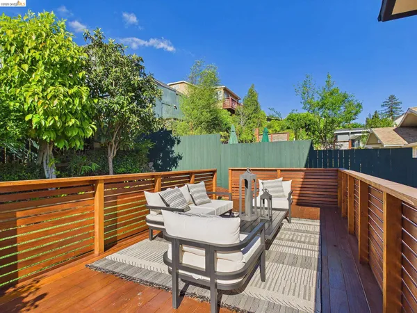 $1,898,000 | 714 Walavista Avenue, Oakland, CA 94610