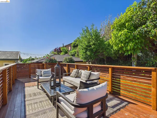 $1,898,000 | 714 Walavista Avenue, Oakland, CA 94610