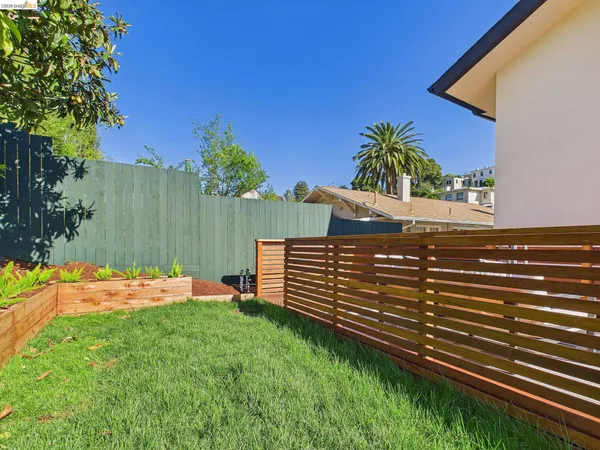 $1,898,000 | 714 Walavista Avenue, Oakland, CA 94610