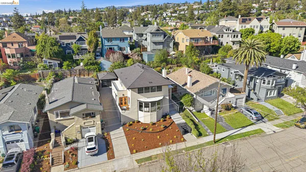 $1,898,000 | 714 Walavista Avenue, Oakland, CA 94610