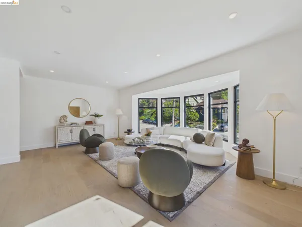 $1,898,000 | 714 Walavista Avenue, Oakland, CA 94610