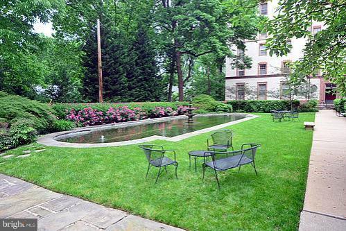 6 Upland Road, Unit G1 Baltimore, MD 21210 - Photo 18 of 24 Courtyard