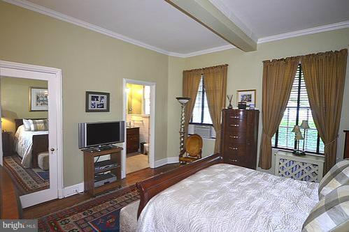 6 Upland Road, Unit G1 Baltimore, MD 21210 - Photo 23 of 24 Bedroom (Master)