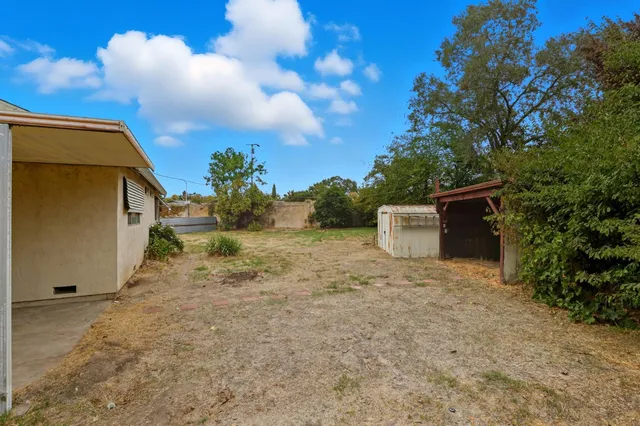 a backyard of a house