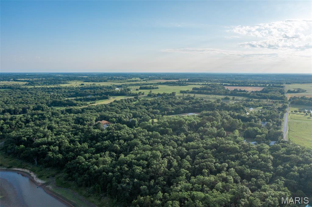 8 Halyon Estates Perry, MO 63462 - Photo 18 of 28