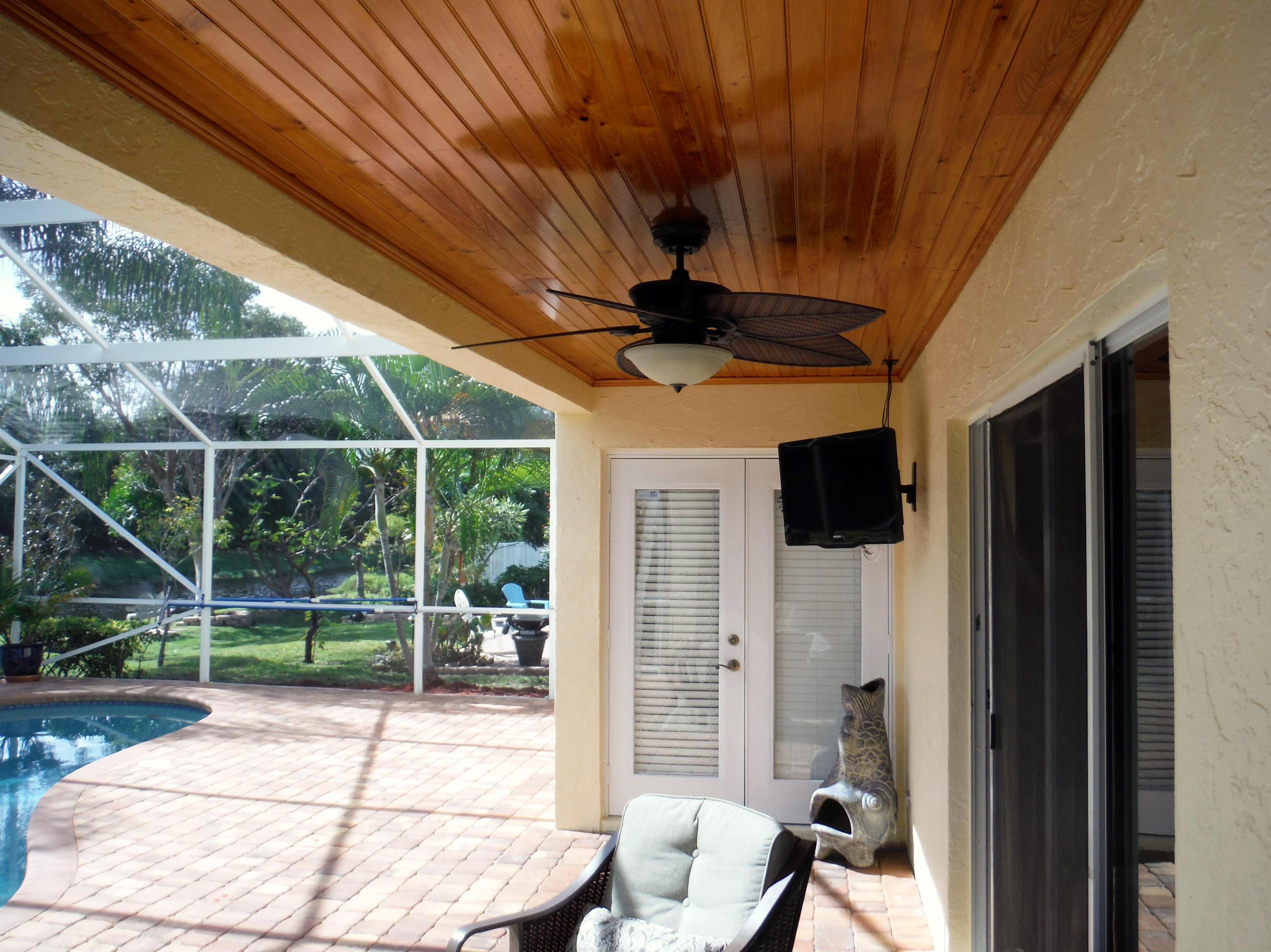 118 Old Jupiter Beach Road Jupiter, FL 33477 - Photo 3 of 3 POOL AREA