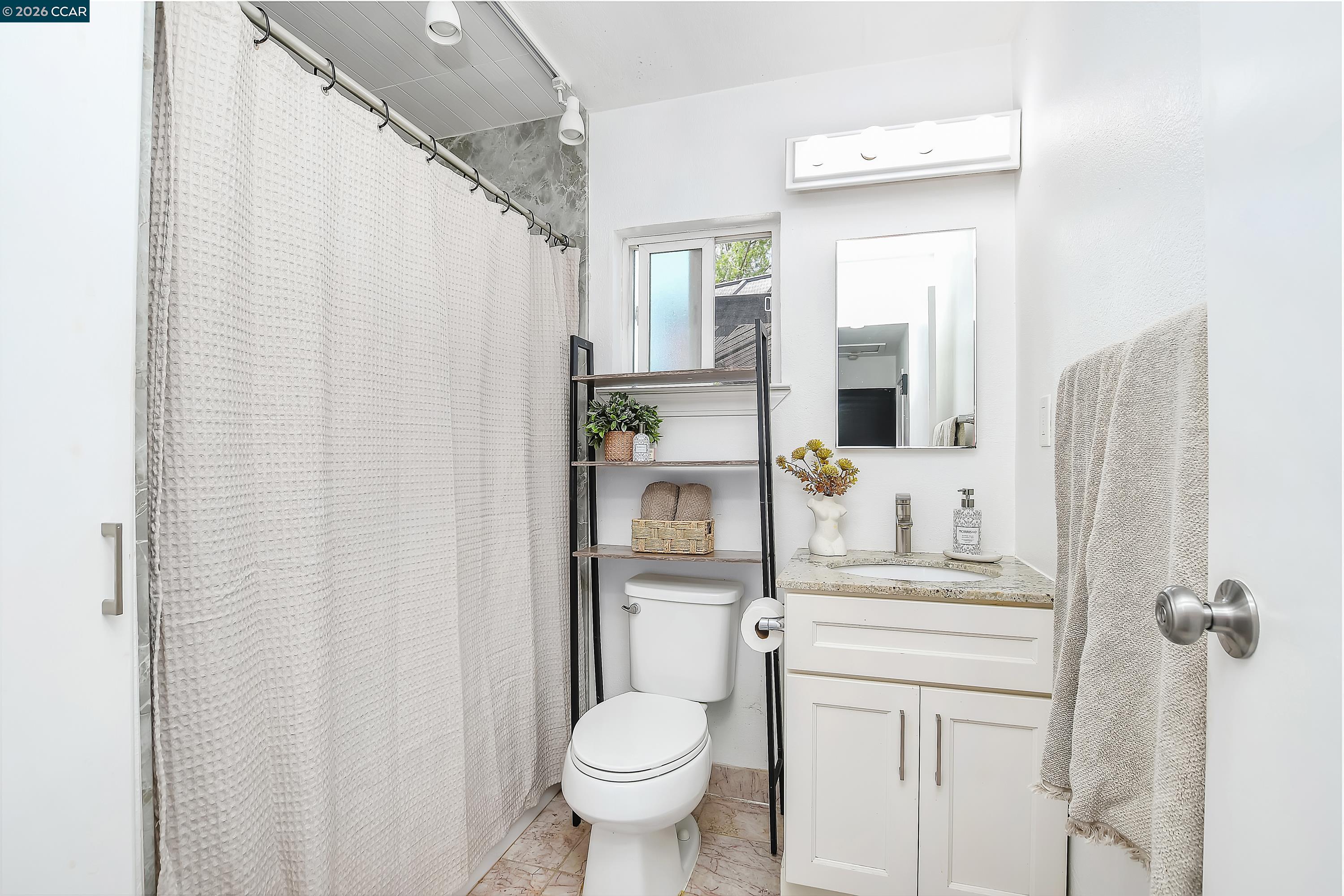 66 East Bolton Road Oakley, CA 94561 - Photo 14 of 17