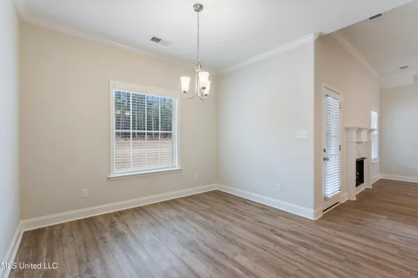 $473,300 | 777 Hazelwood Drive, Lake Cormorant, MS 38641