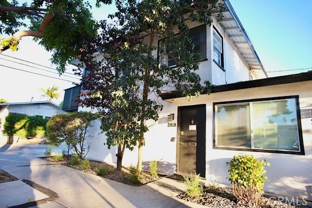 $4,000 | 2814 Broadway, Santa Monica, CA 90404