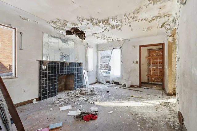 $19,900 | 11091 Wilshire Drive, Detroit, MI 48213