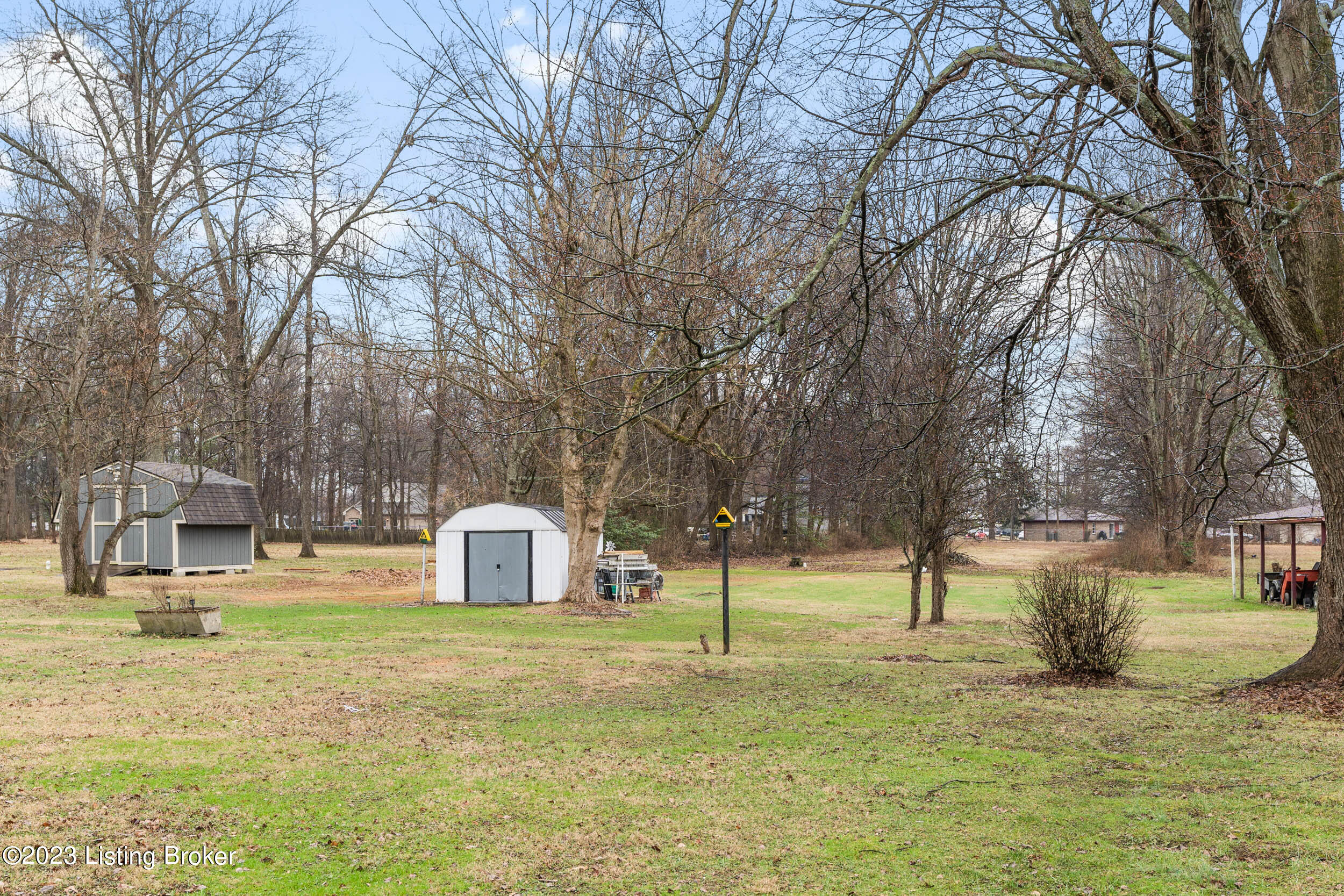 8900 Ferndale Road Louisville, KY 40291 - Photo 32 of 33 31
