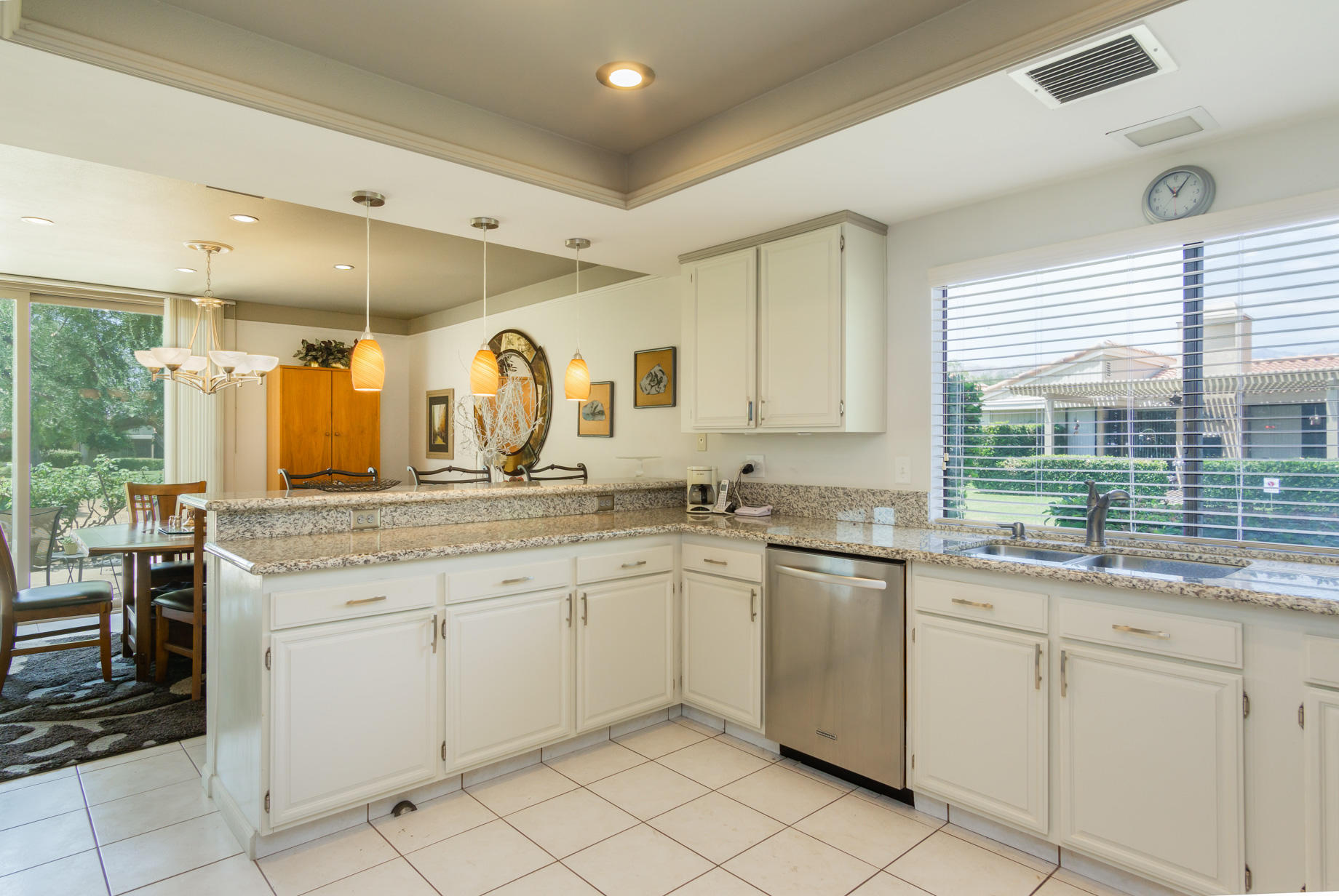 72285 Roxbury Drive Rancho Mirage, CA 92270 - Photo 13 of 40 72285 Roxbury Dr