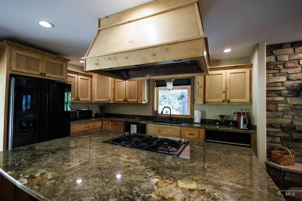 $689,000 | 4480 Highway 12, Kamiah, ID 83536