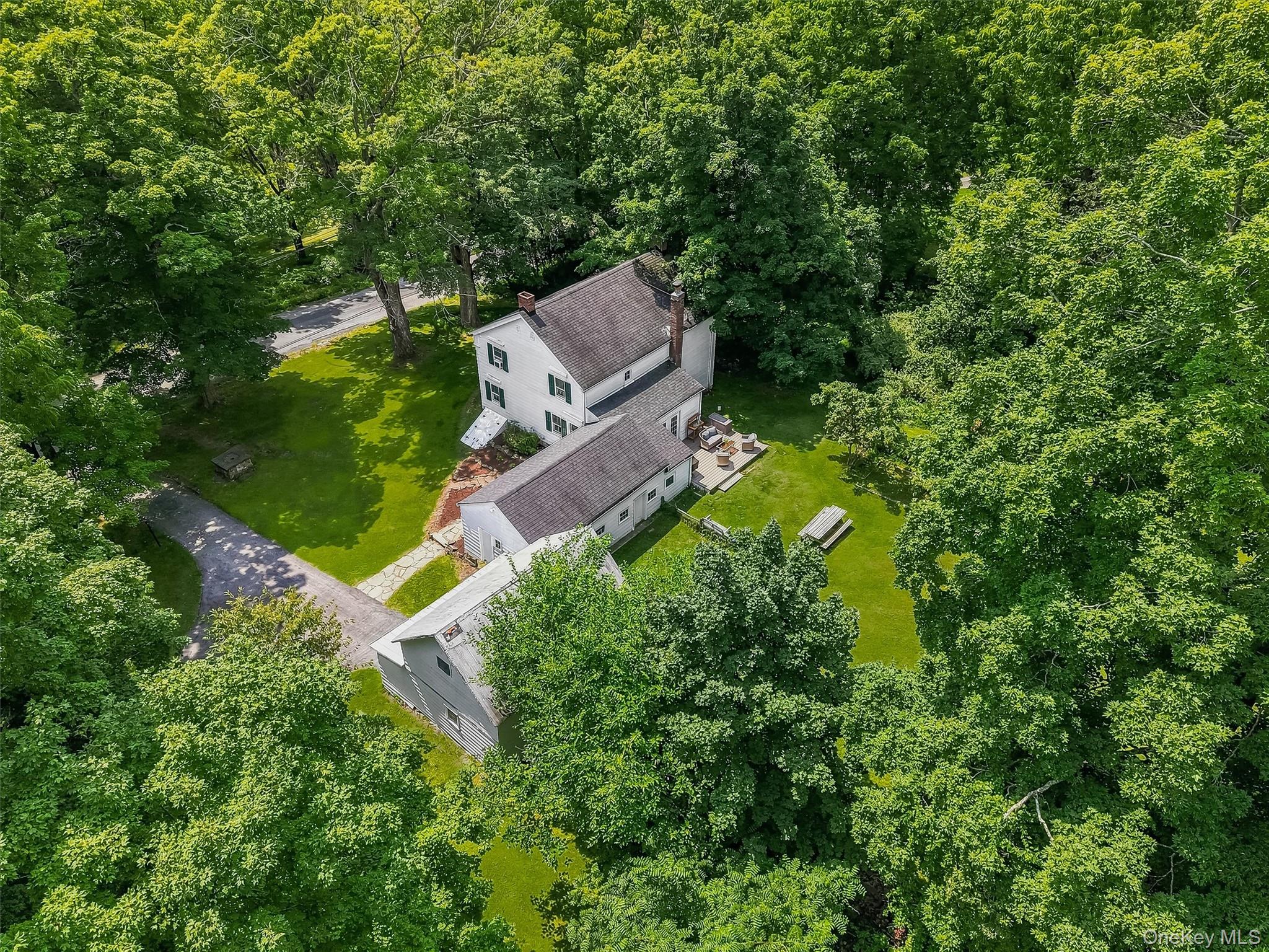 51 Mountainside Road Warwick, NY 10990 - Photo 1 of 40 Gallery Image 1