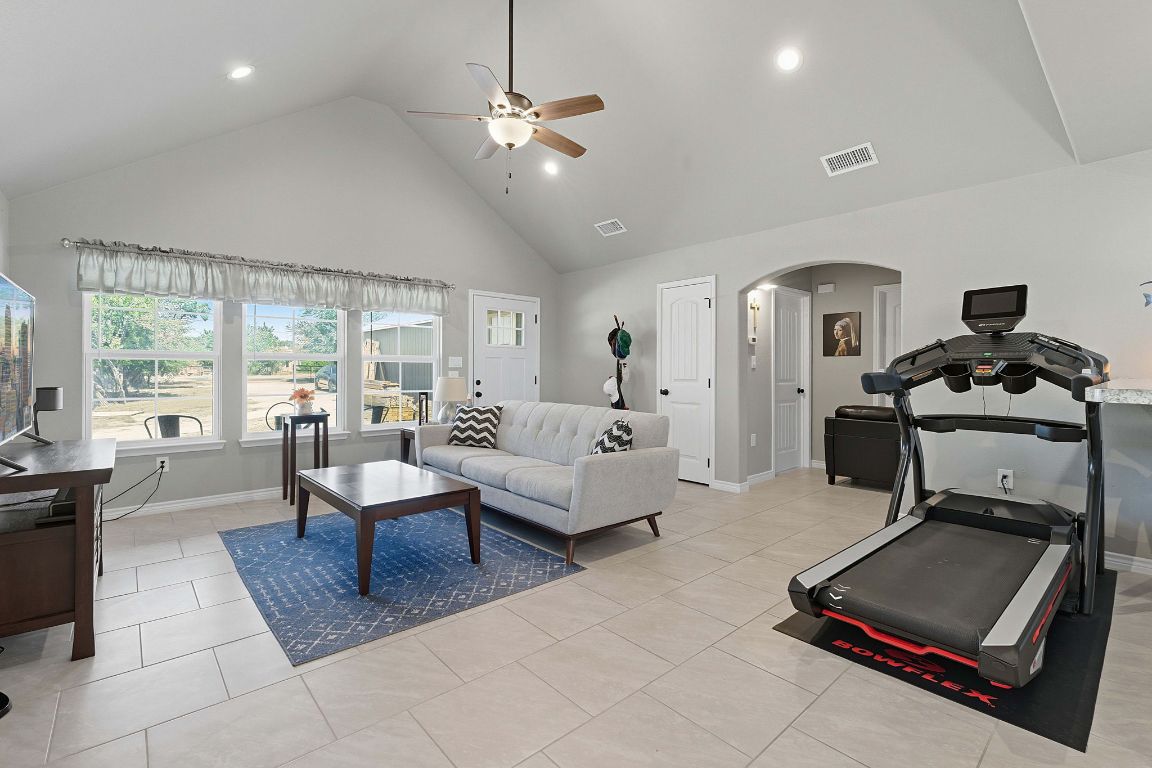 760 Henderson Drive Spring Branch, TX 78070 - Photo 15 of 34