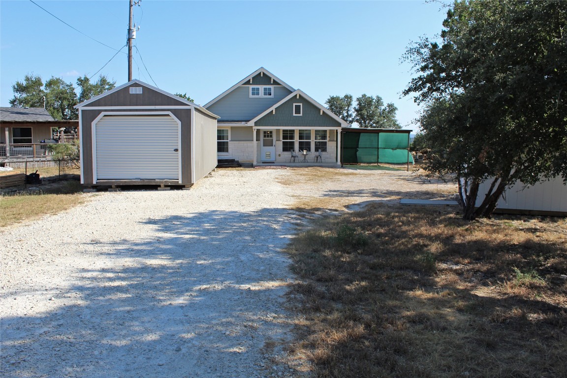 760 Henderson Drive Spring Branch, TX 78070 - Photo 4 of 34