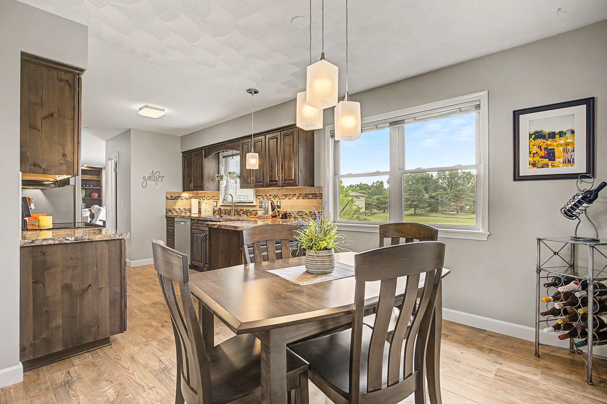 513 Stone Ridge Drive Lansing, MI 48917 - Photo 9 of 45 Dining