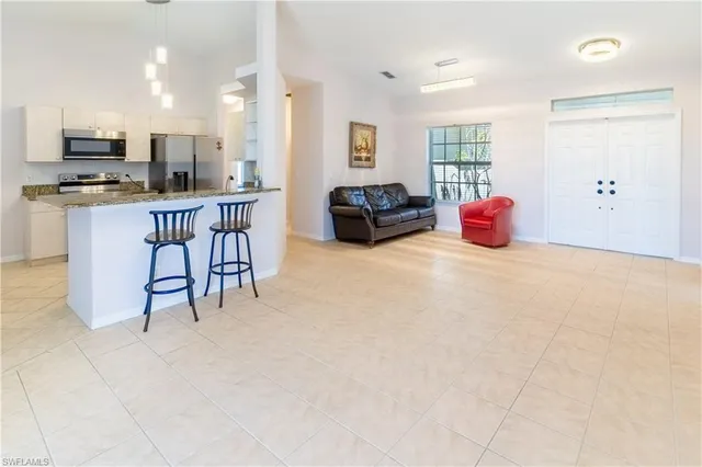 $2,500 | 2895 Orange Grove Trail, Naples, FL 34120