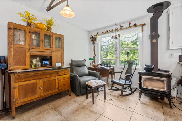 $364,999 | 252 Meadowhill Road, Manchester, ME 04351