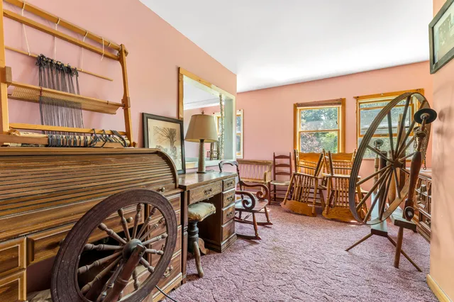 $364,999 | 252 Meadowhill Road, Manchester, ME 04351