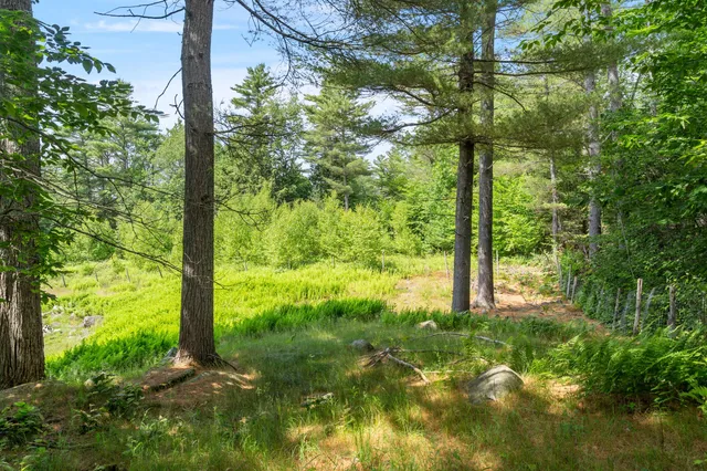 $364,999 | 252 Meadowhill Road, Manchester, ME 04351