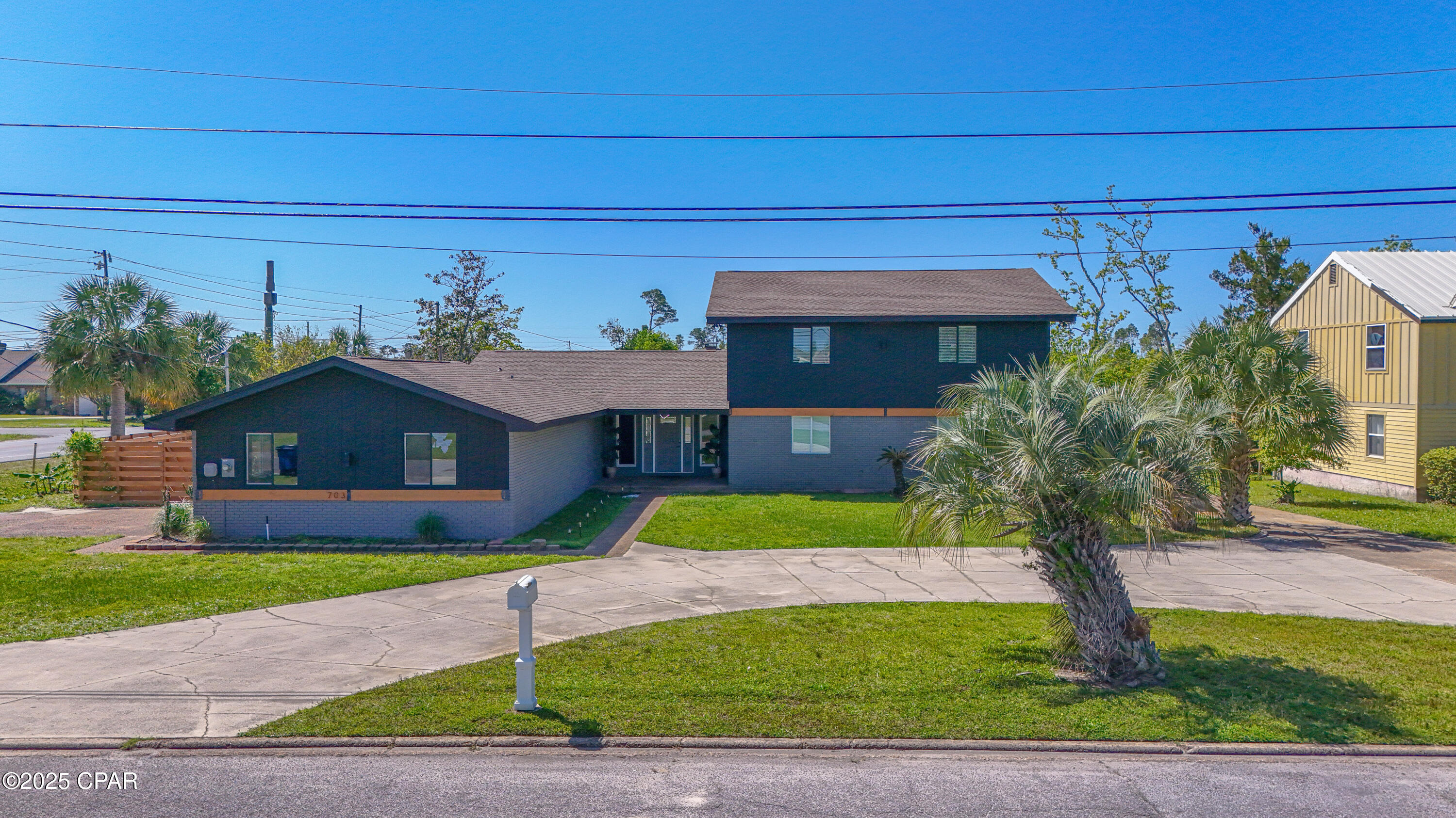 703 Huntingdon Road Panama City, FL 32405 - Photo 2 of 87 Gallery Image 2