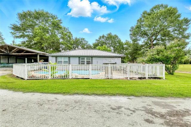 $625,000 | 1566 South Robb Street, Trinity, TX 75862