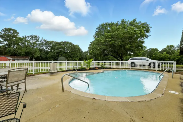 $625,000 | 1566 South Robb Street, Trinity, TX 75862