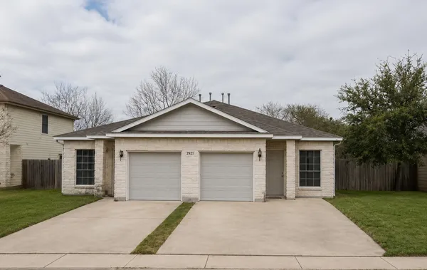 $2,100 | 1705 Constantino Circle, Unit B, Austin, TX 78745